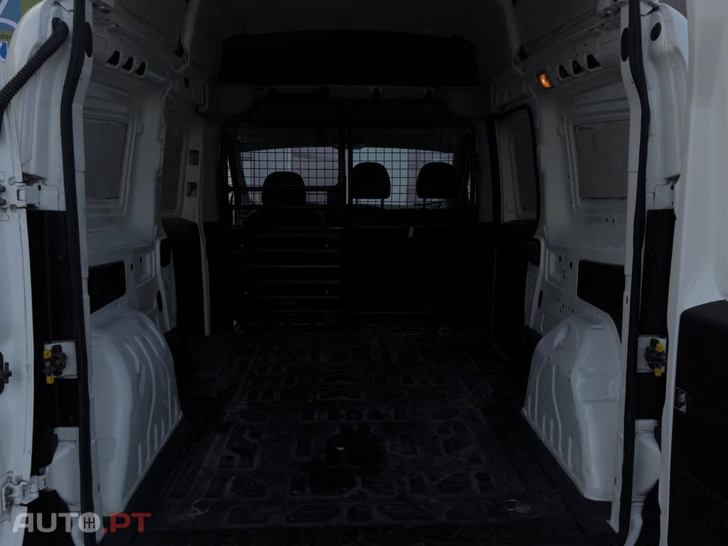 Fiat Doblo XL  1.6 JTD 120 CAVALOS