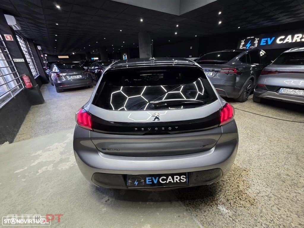 Peugeot E-208 50 kWh GT Line