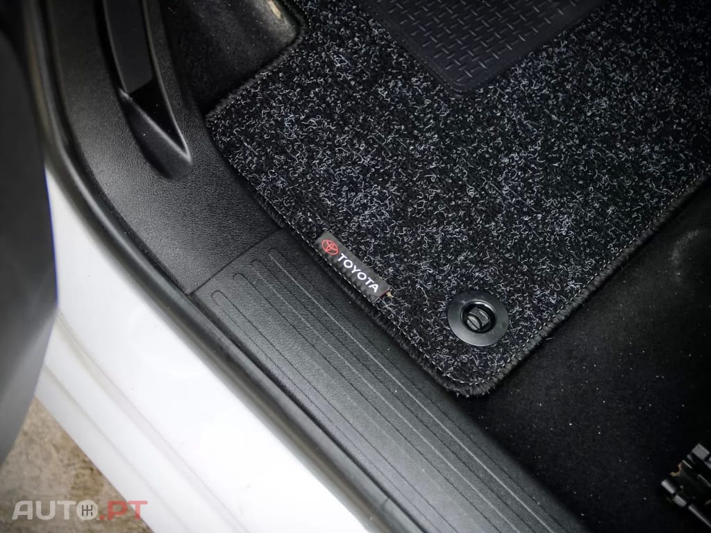 Toyota Proace City Proace City 1.5D L1 Comfort IVA DEDUTÍVEL