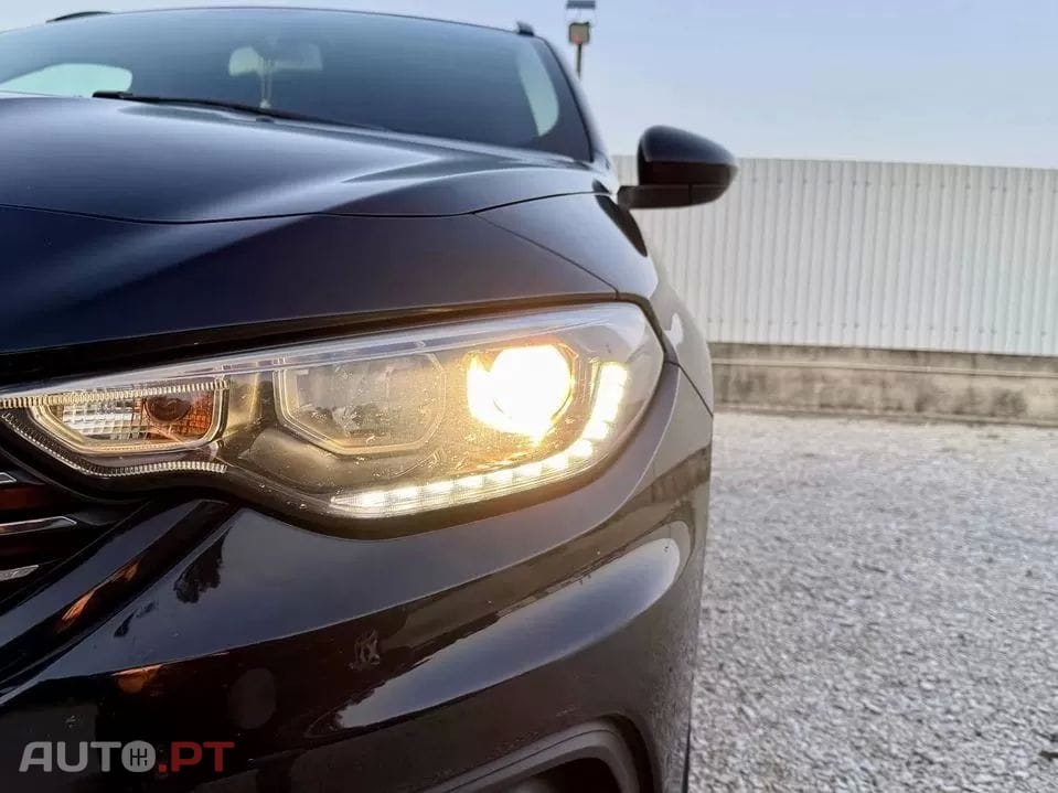 Fiat Tipo 1.3 M-Jet Lounge Tech