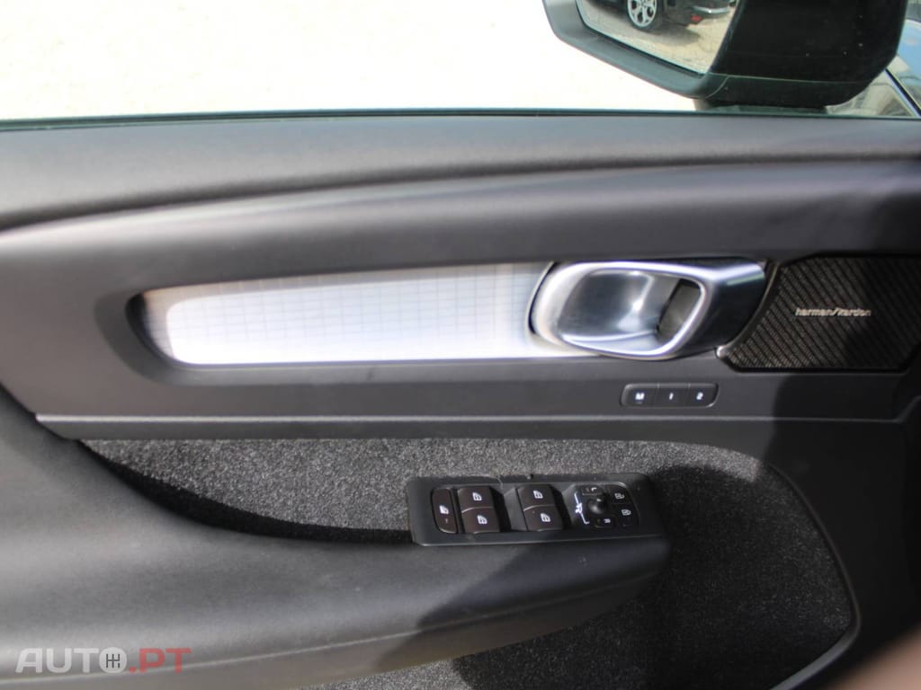 Volvo XC40 2.0 D3 Momentum Geartronic