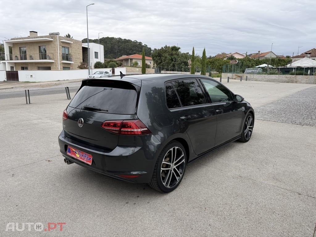 Volkswagen Golf 2.0 TDi GTD