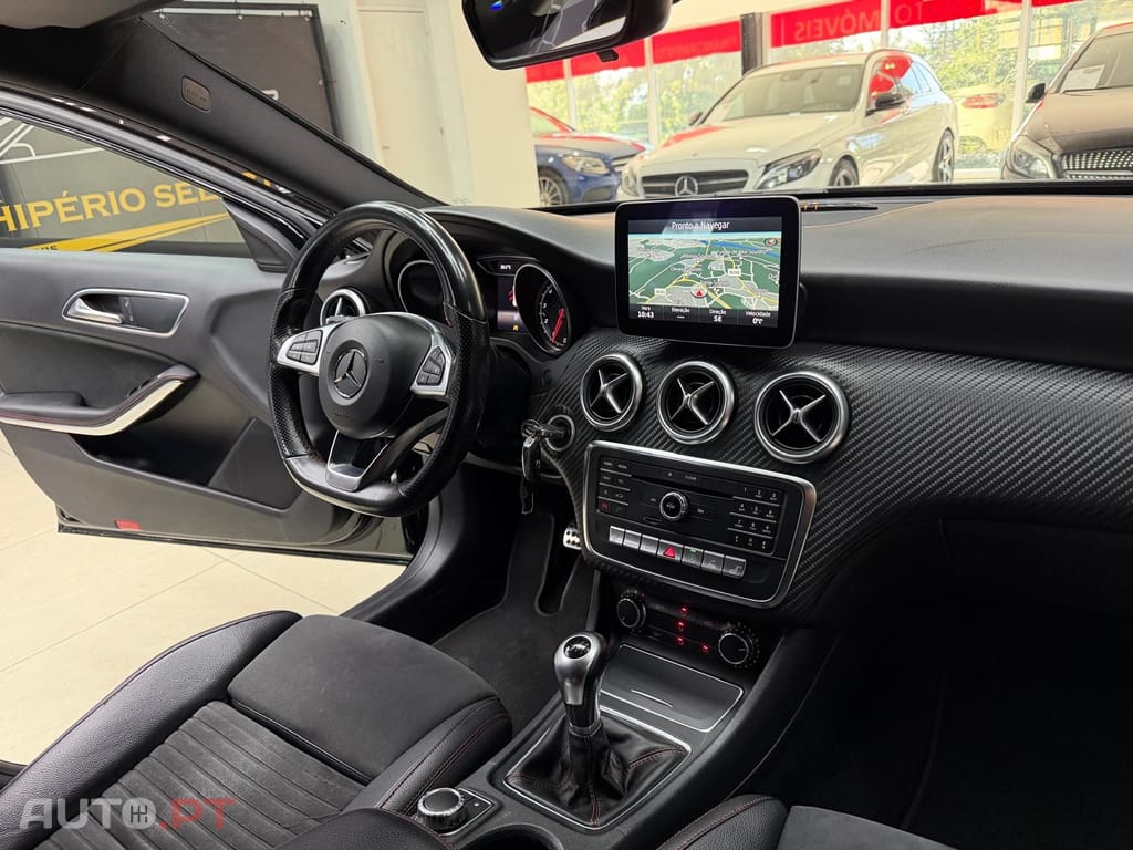 Mercedes-Benz A 180 AMG Line