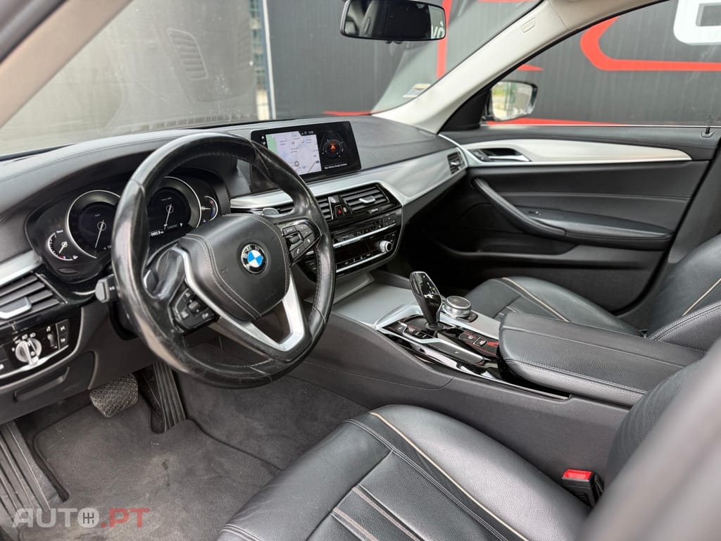 BMW 530 d Line Luxury Auto