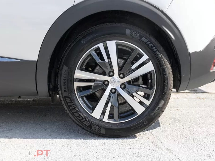 Peugeot 3008 1.2 PureTech Allure EAT6