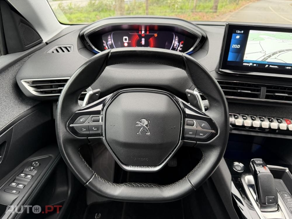 Peugeot 3008 1.2 PureTech Allure Pack EAT8