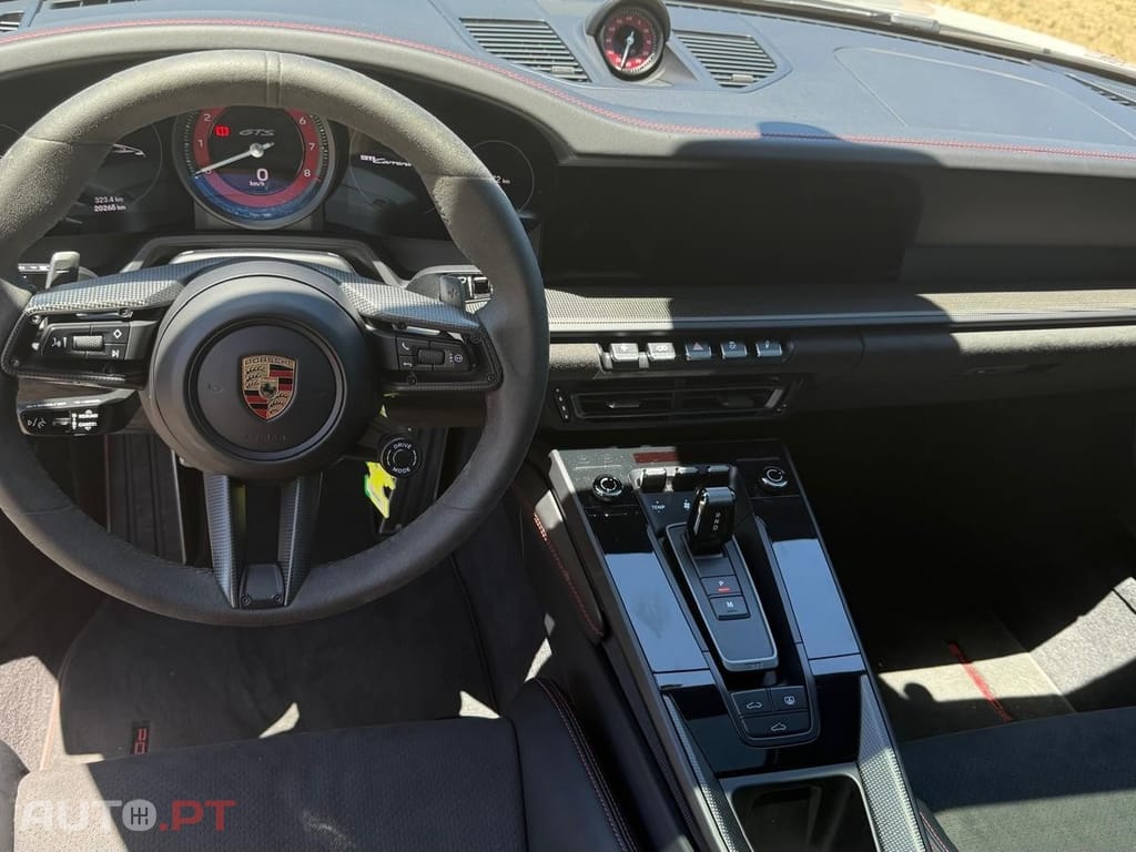 Porsche 911 Carrera 4 GTS PDK