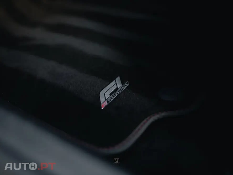 Mercedes-Benz C 63 AMG S E Performance Speedshift MCT9G F1 Edition — fotografia 22