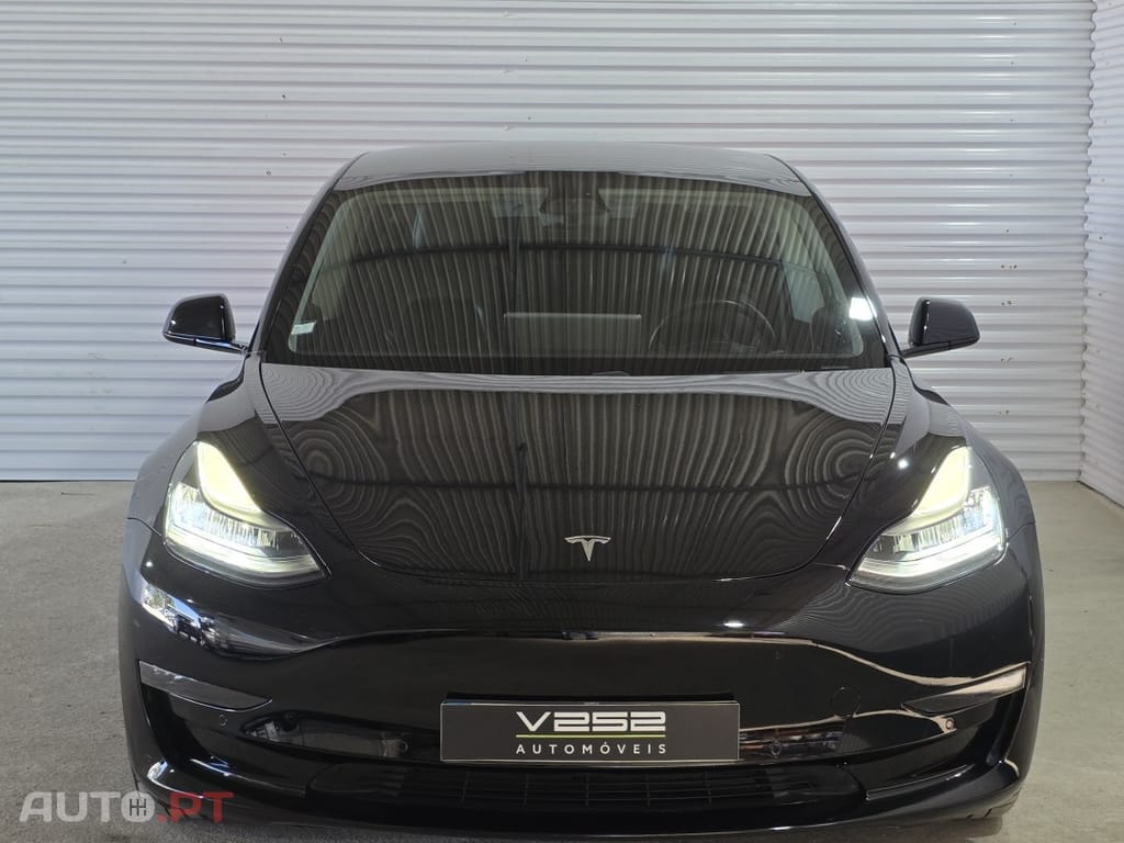 Tesla Model 3 LONG RANGE DUAL MOTOR