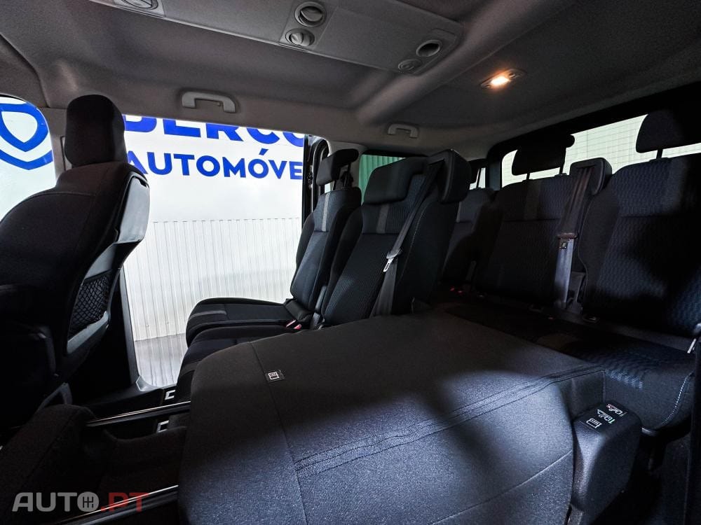 Peugeot E-Traveller 50kHw Expert