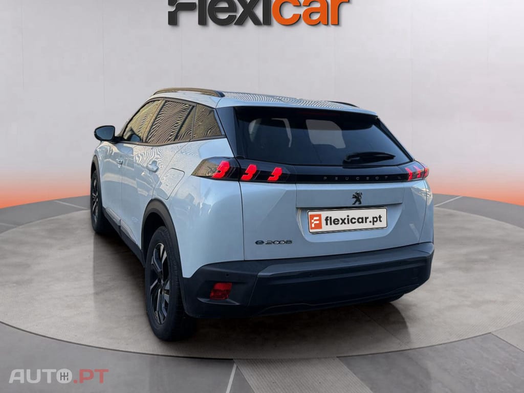 Peugeot E-2008 Allure