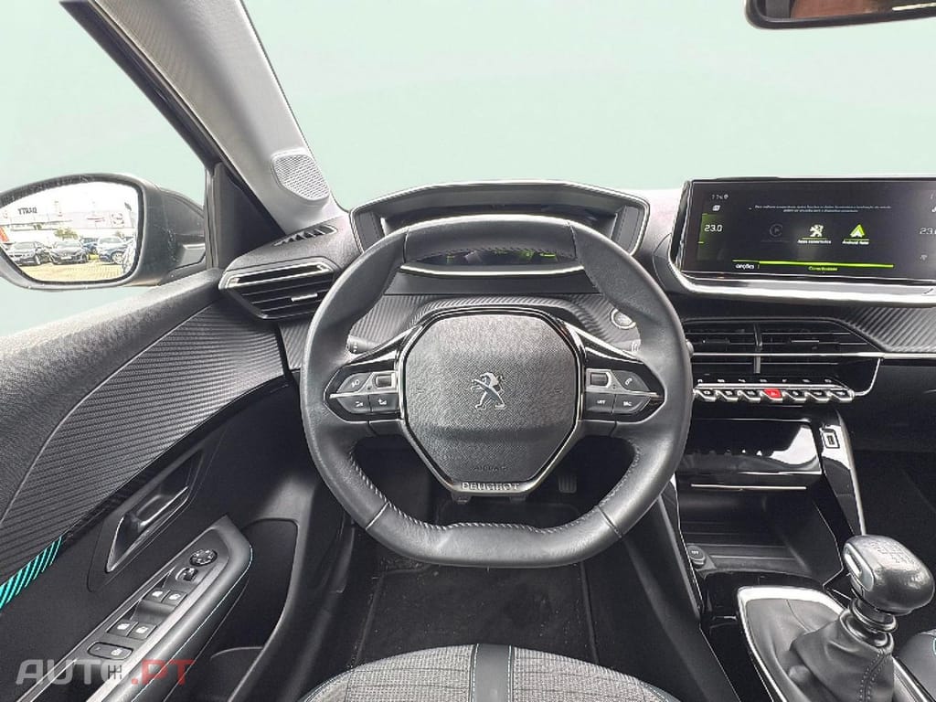 Peugeot 208 PureTech 100 Style