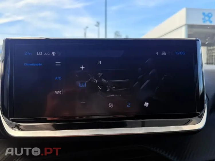 Peugeot 2008 1.2 Hybrid Allure e-DCS6