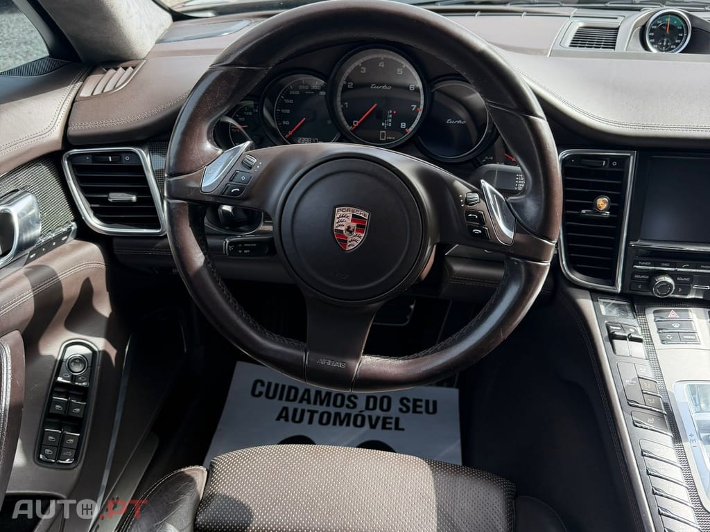 Porsche Panamera Turbo PDK