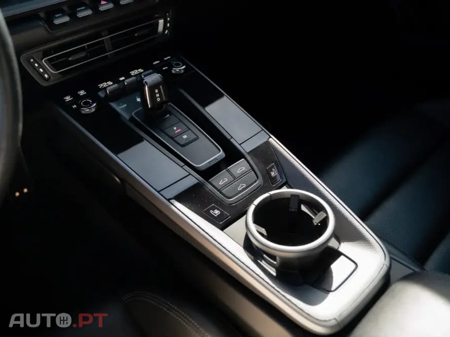 Porsche 911 Carrera PDK