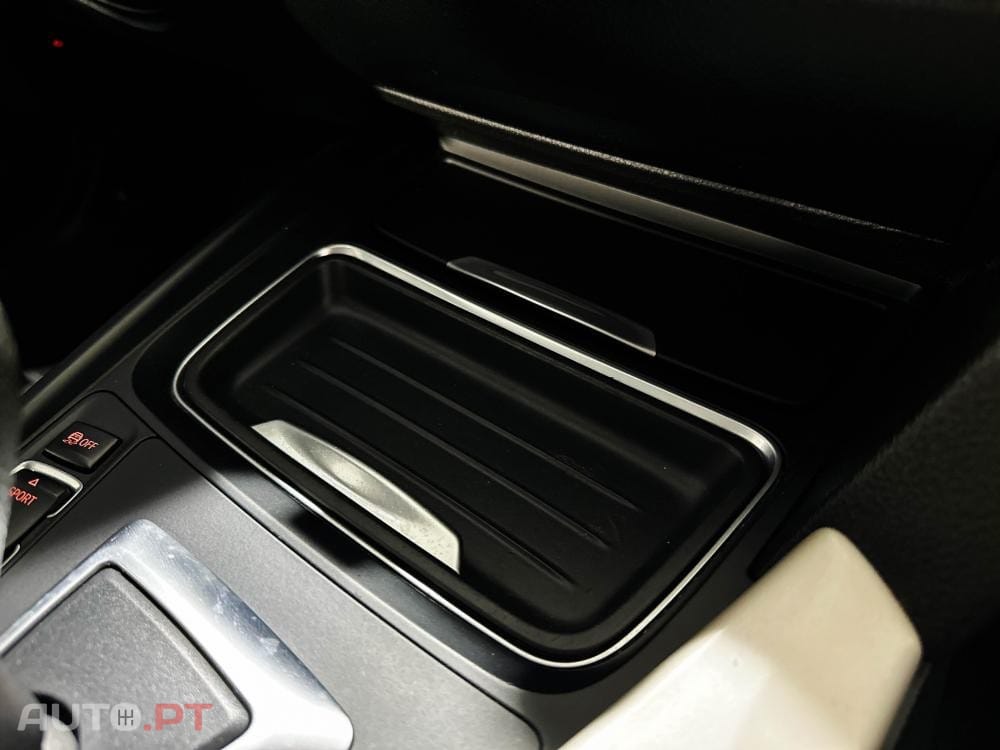 BMW 318 d Line Sport Shadow Auto
