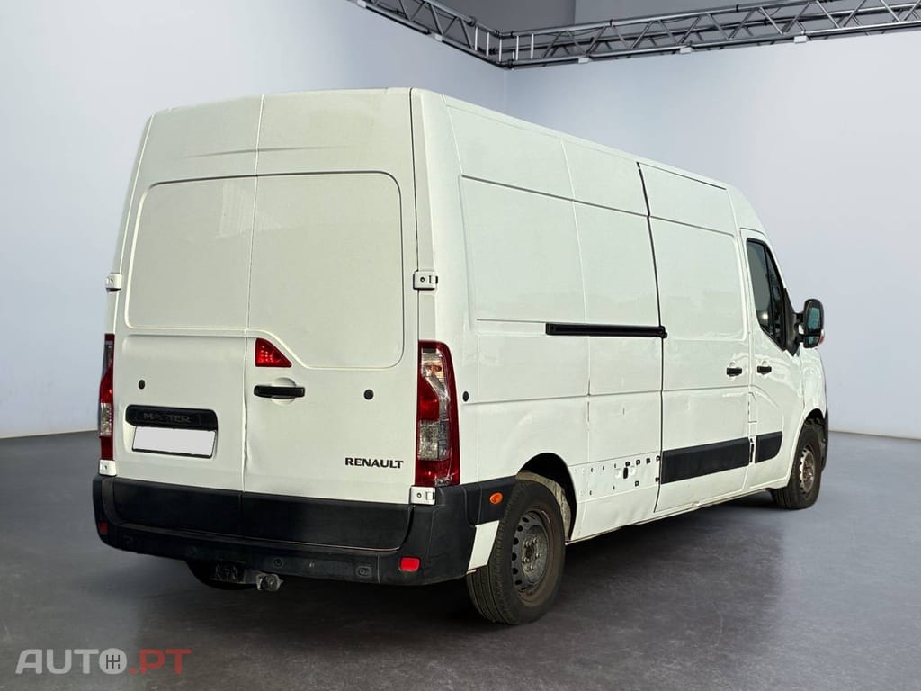 Renault Master 2.3 dCi L3H2 3.5T