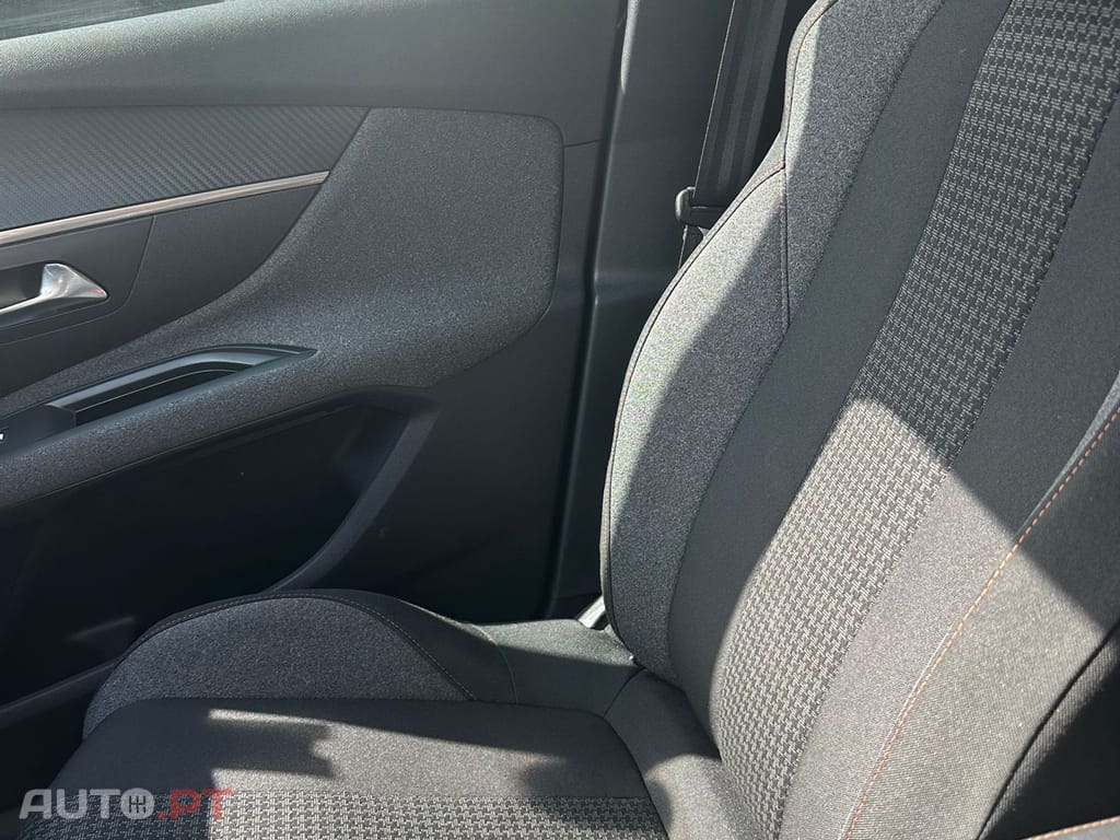 Peugeot 5008 1.5 Blue Hdi