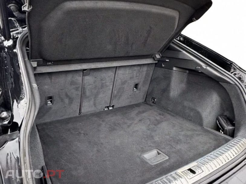 Audi Q3 35 TDI S line S tronic