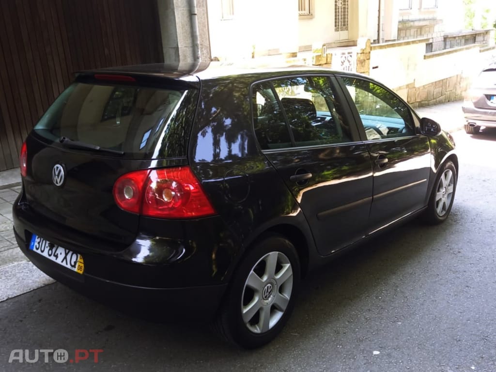 Volkswagen Golf V 1.9TDI 105cv 6vel AC
