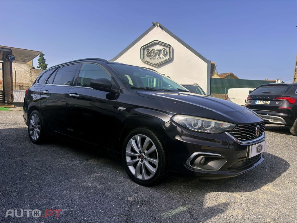 Fiat Tipo 1.6 M-Jet Lounge JLL17