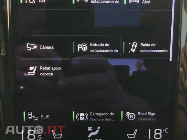 Volvo XC60 2.0 T6 PHEV R-Design AWD