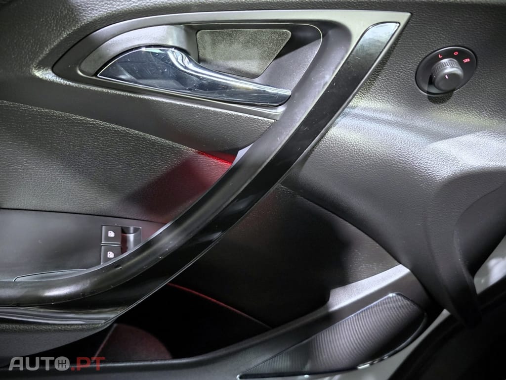 Opel Astra GTC 1.6 CDTi S/S