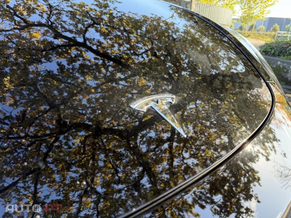 Tesla Model Y Long Range Dual Motor AWD