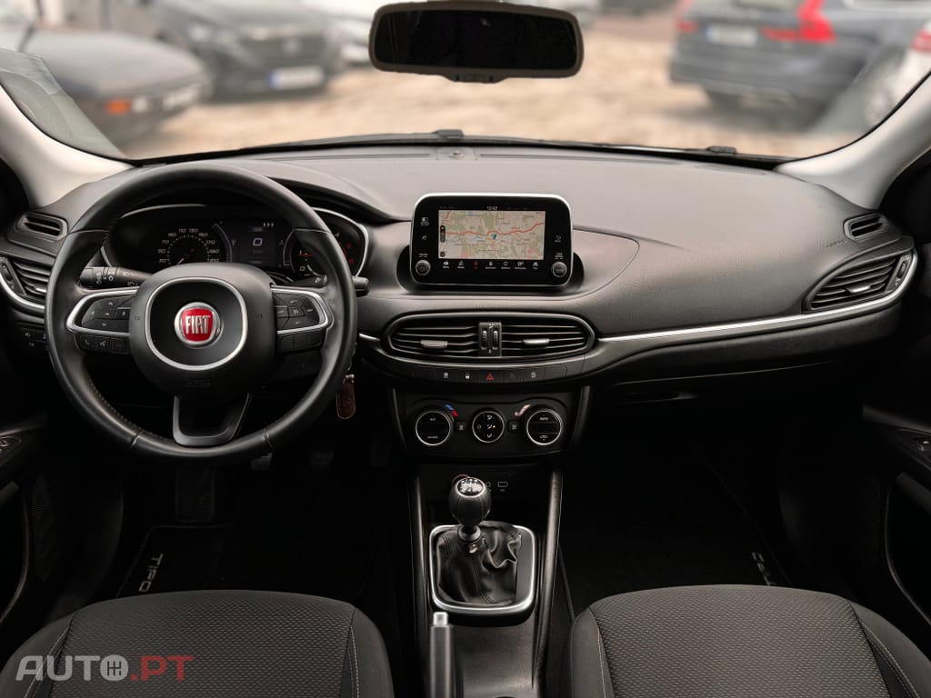 Fiat Tipo 1.6 M-Jet Lounge