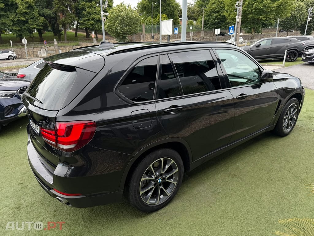 BMW X5 25 d sDrive Comfort 7L