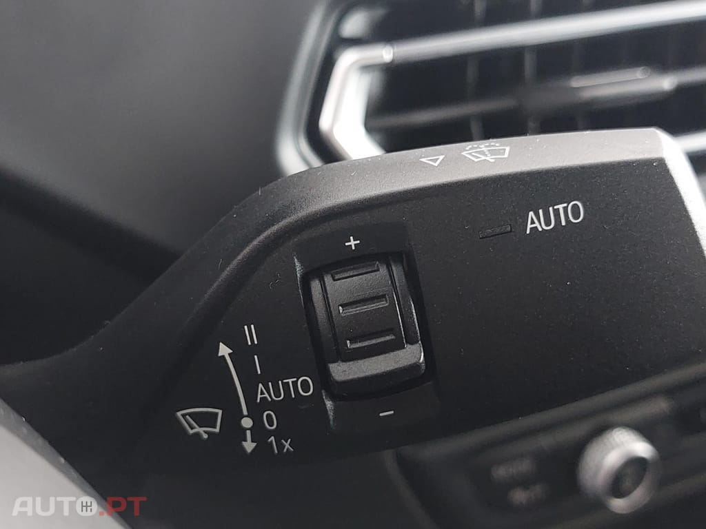 BMW 216 d Pack Desportivo M