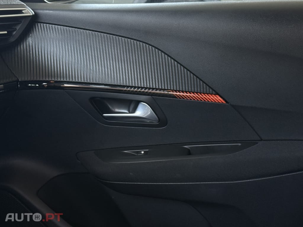 Peugeot E-208 50 kWh Allure