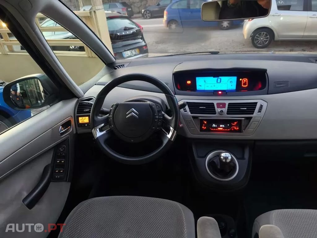 Citroen C4 Picasso 1.6 HDi Exclusive