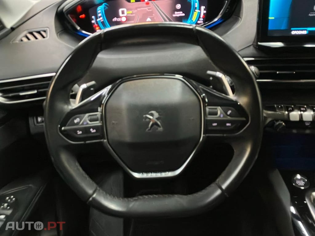 Peugeot 3008 1.6 Hybrid Allure e-EAT8