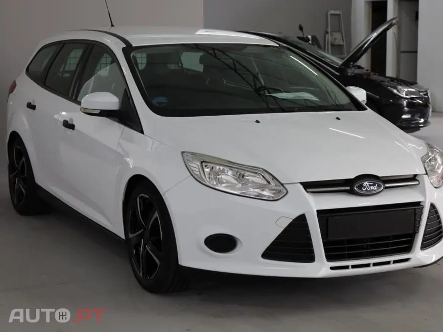 Ford Focus 1.0 EcoBoost S&S COOL&CONNECT