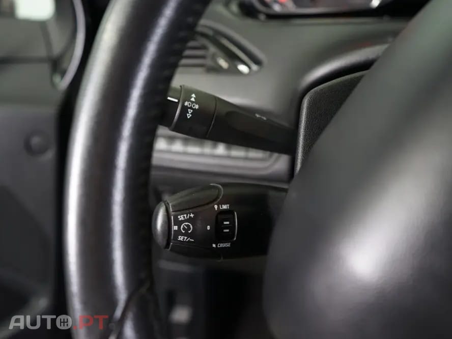 Peugeot 208 1.2 PureTech Style