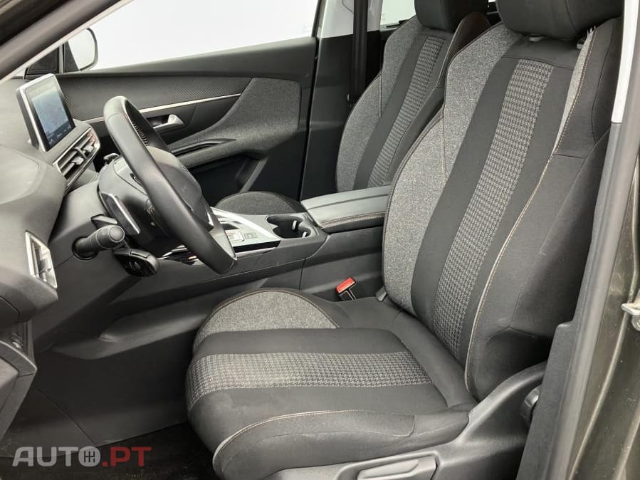 Peugeot 5008 1.5 BlueHDi Active Pack EAT8