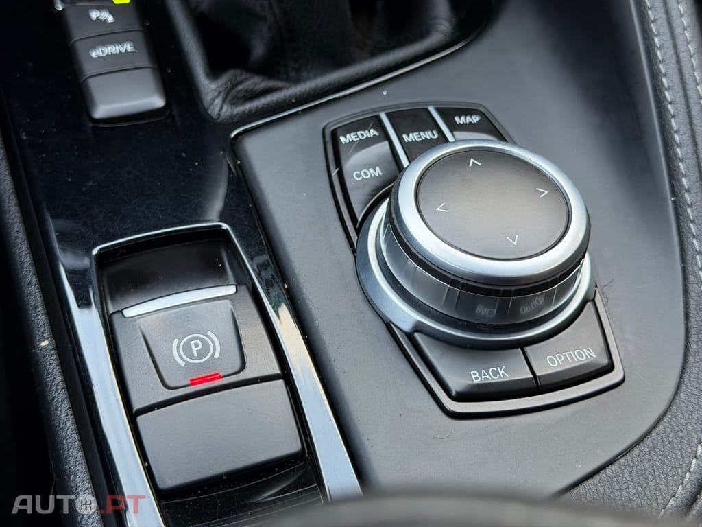 BMW X2 25 e xDrive Pack M