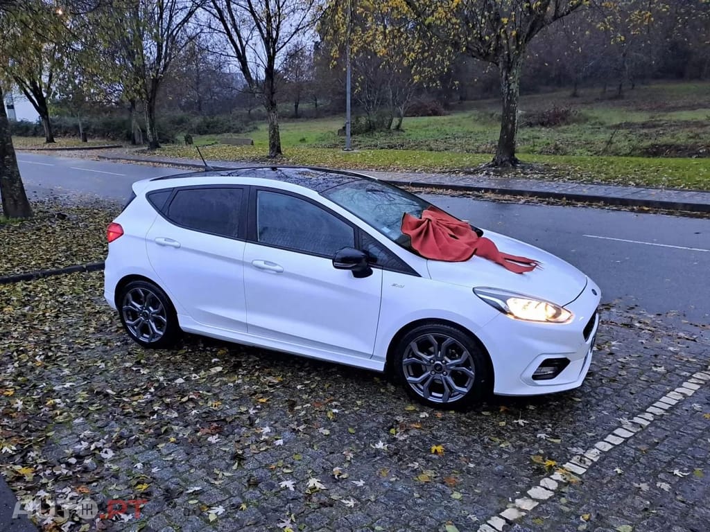 Ford Fiesta 1.5 TDCI ST LINE