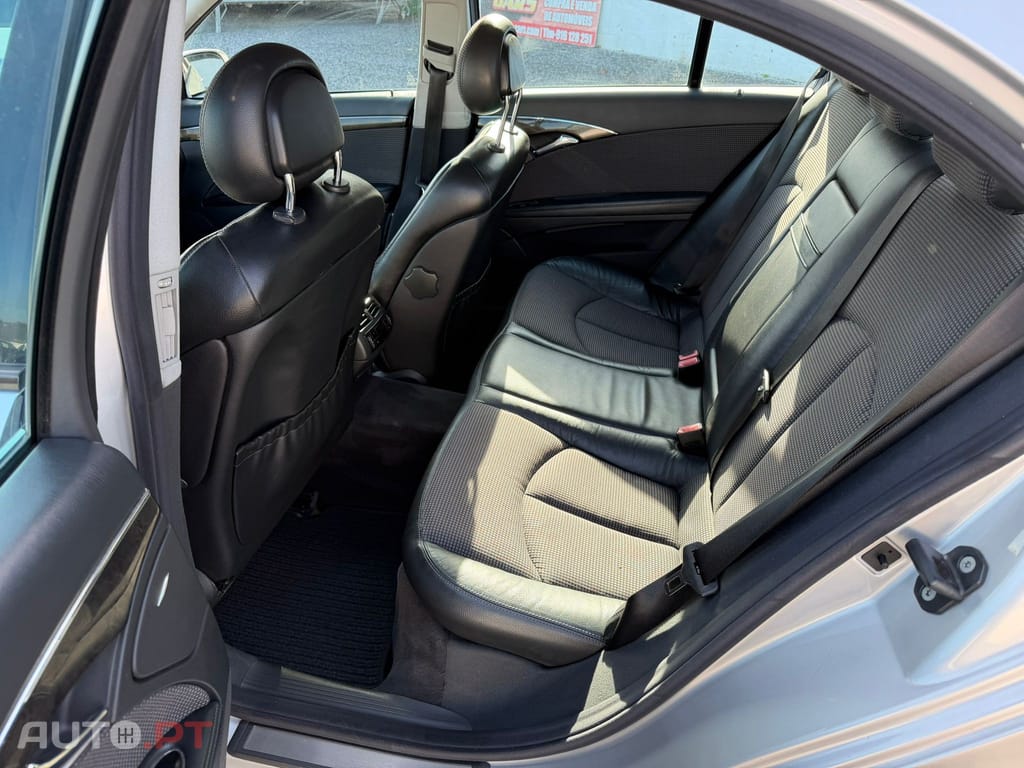 Mercedes-Benz E 220 CDi Avantgarde