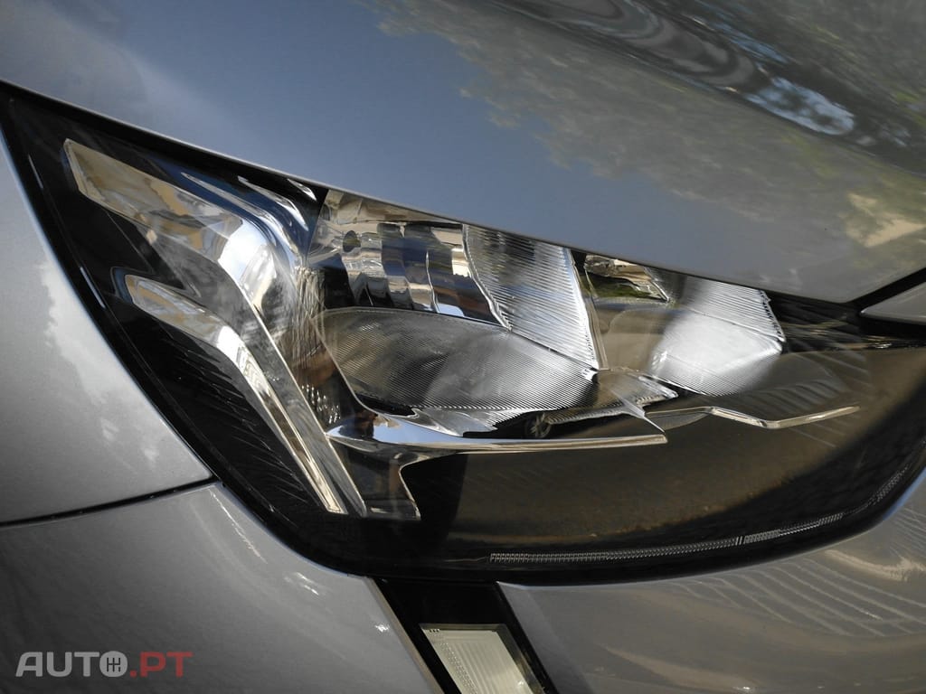 Peugeot 208 1.5 BlueHDi Active