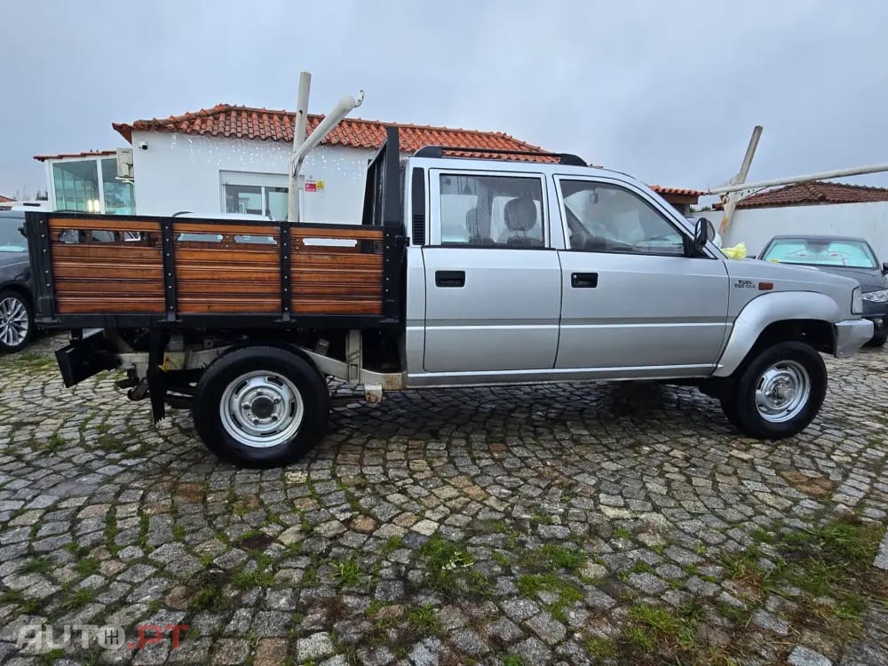 Tata Telcoline 2.0 TD