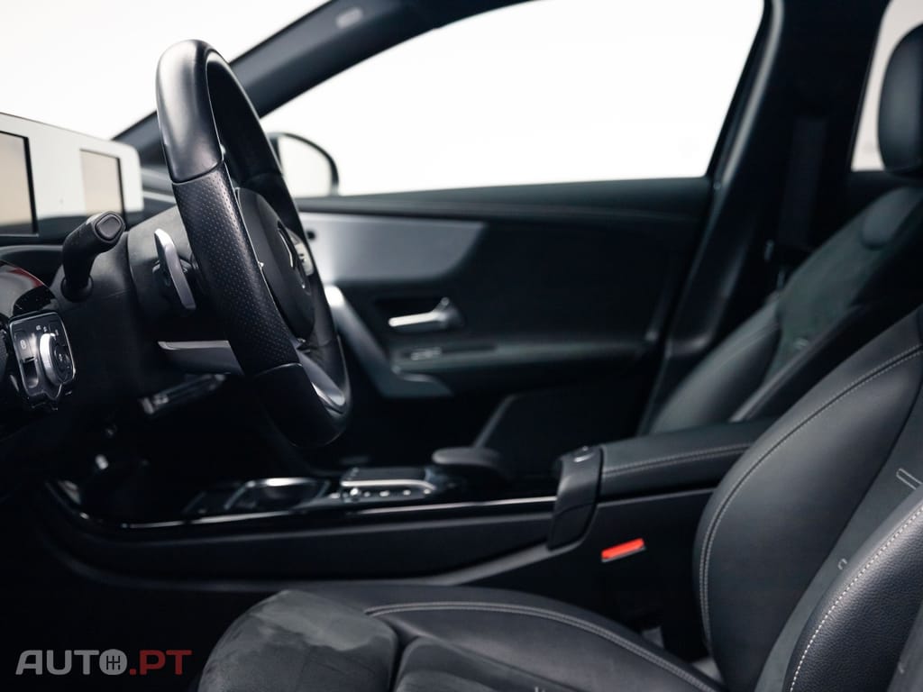 Mercedes-Benz A 250 e AMG Line