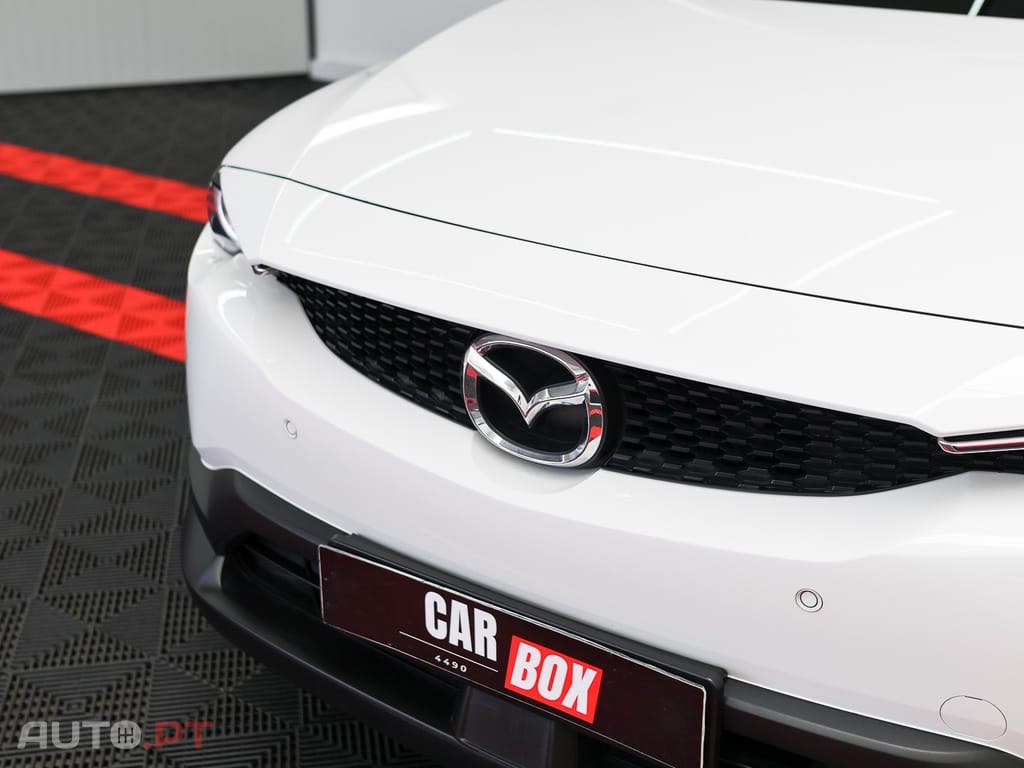 Mazda MX-30 e-SKYACTIV Advantage Industrial Vintage
