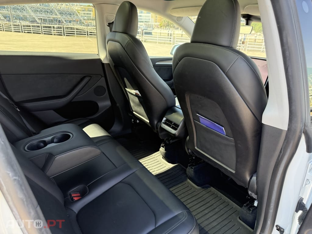 Tesla Model Y Tração Traseira
