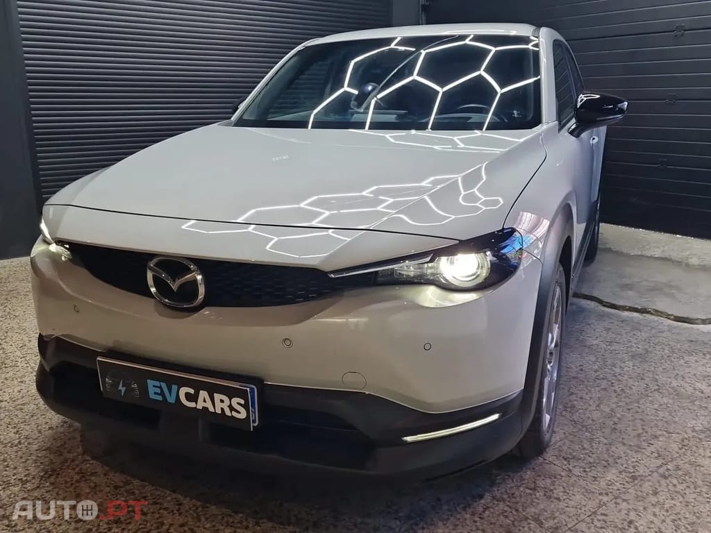 Mazda MX-30 e-SKYACTIV