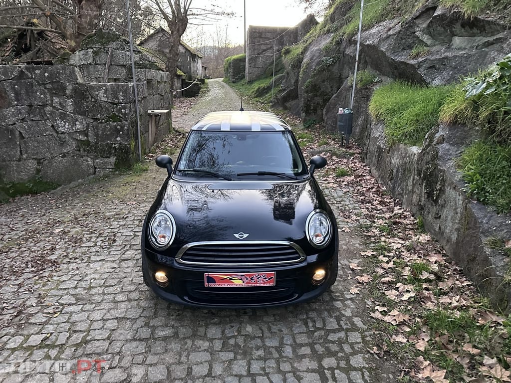 MINI Cooper Cooper D
