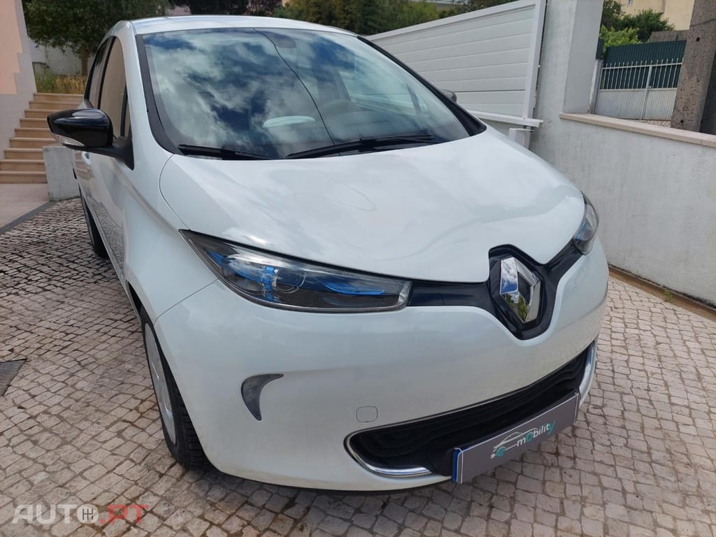 Renault Zoe life