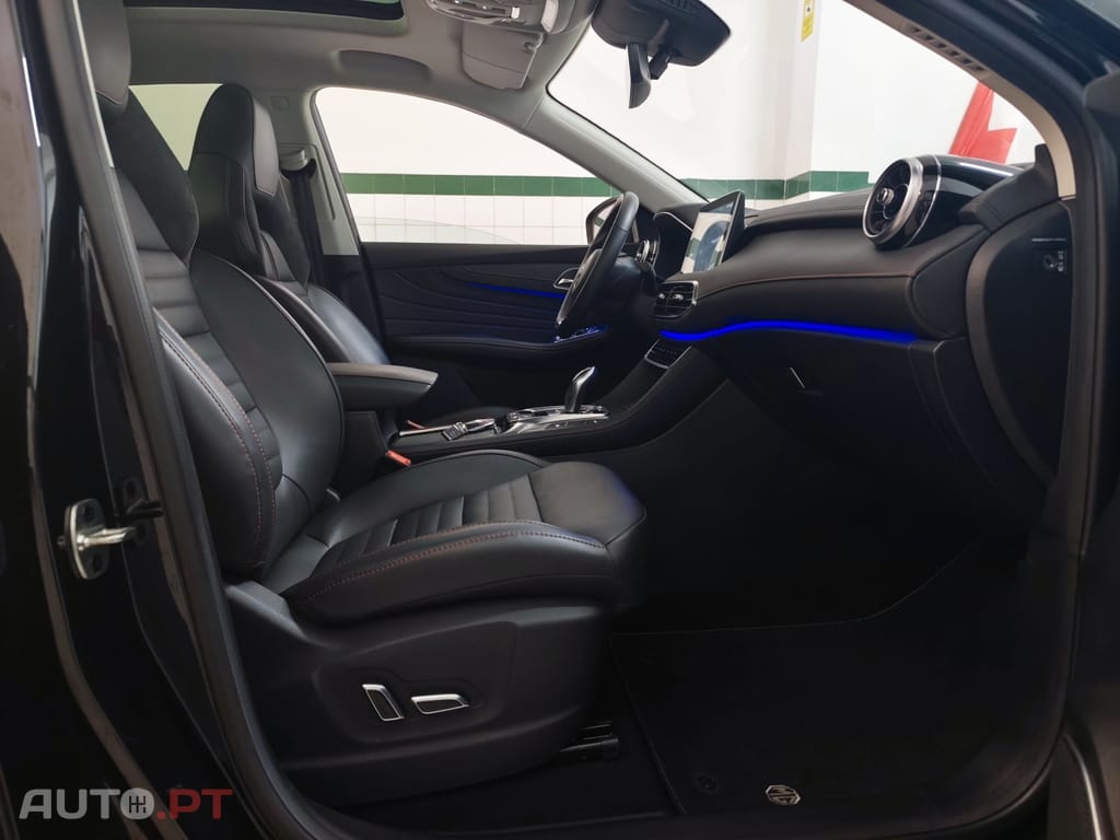 MG EHS 1.5 T-GDI Plug-in Hybrid Luxury