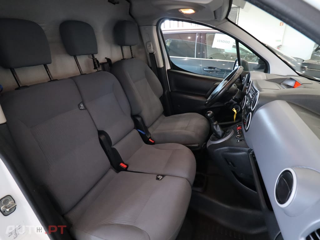 Peugeot Partner 1.6 BlueHDi L1 Asphalt